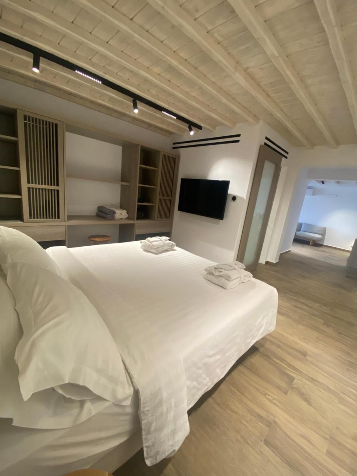 Fabrikas Apartment Mykonos Town Bagian luar foto